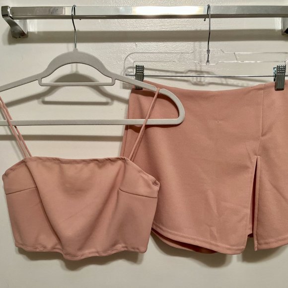 SHEIN BAE Solid Cropped Cami Top & Skort Set - Picture 2 of 6